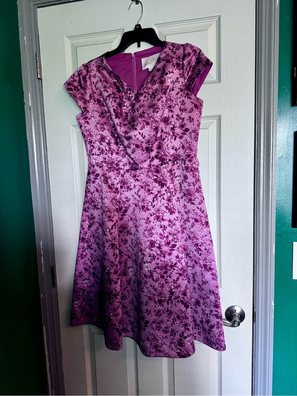 Gal Meets Glam - Elle Collection Floral Dress